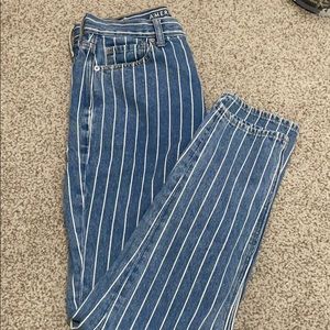 AMERICAN EAGLE STRIPED JEANS